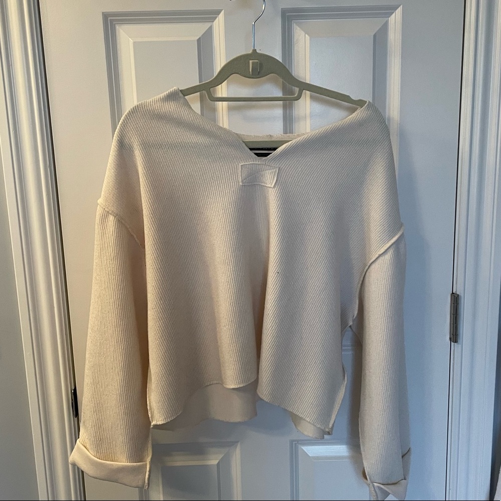 Cream sweater urban outfitters